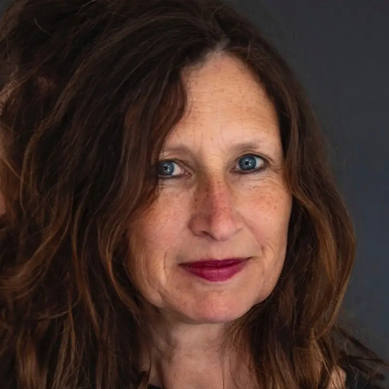 Simone